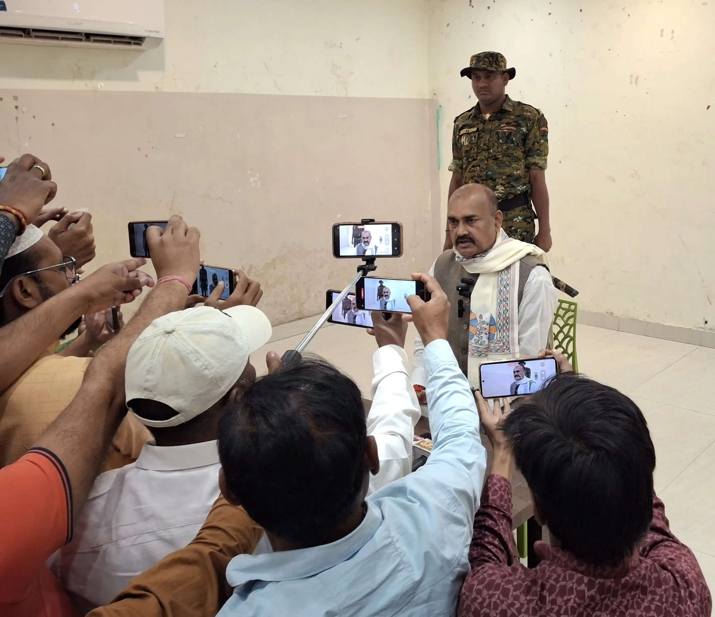 राज्यसभा चुनाव में राजद का उम्मीदवार पिछड़ा ,दलित या अल्पसंख्यक नहीं था : विधायक सुरेंद्र प्रसाद