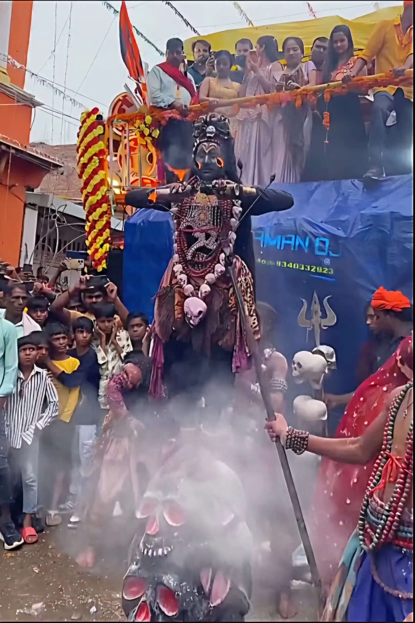 सारण में 30-36 घंटे की विसर्जन शोभायात्रा के बाद हनुमान जी की विदाई, प्रशासन ने ली राहत की सांस