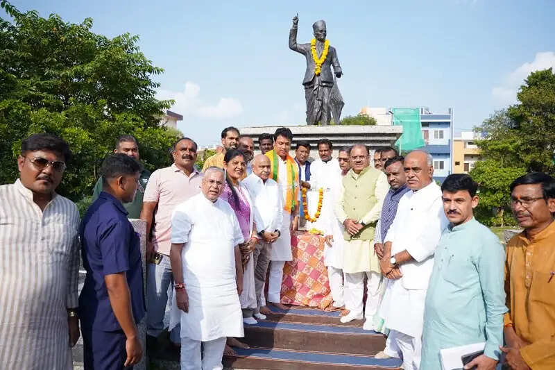 मप्रः भाजपा के प्रदेश प्रभारी बिप्लब कुमार देब एवं सह प्रभारी रेखा वर्मा भोपाल में विभिन्न कार्यक्रमों में हुए शामिल