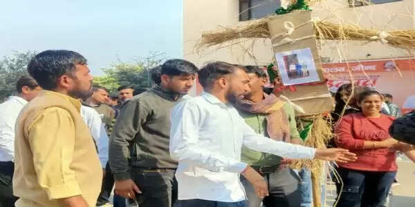 जींद : चौधरी रणबीर सिंह विश्वविद्यालय की छात्राओं ने शिक्षकों पर आरोप लगा राज्यपाल और वीसी को दी शिकायत