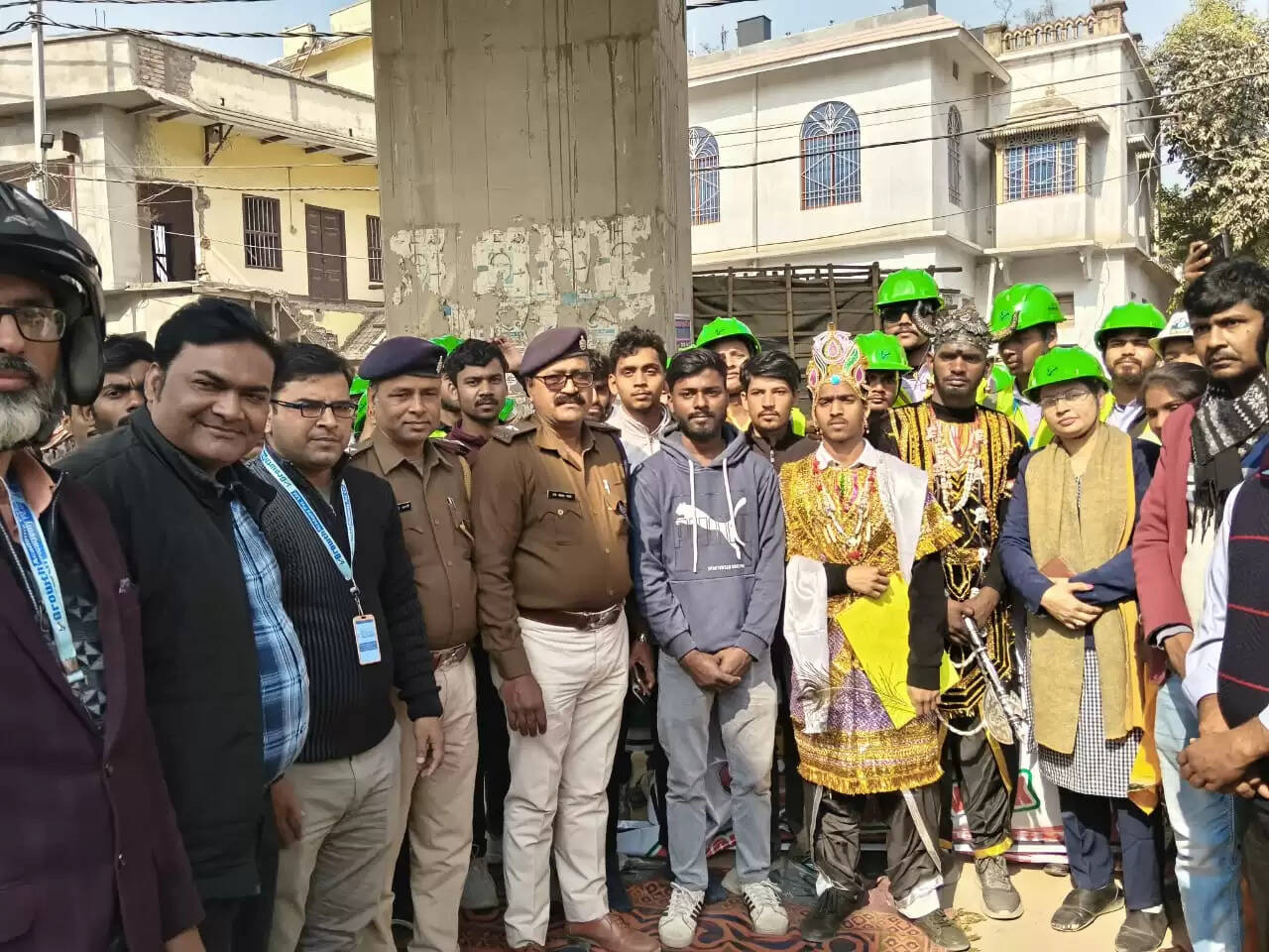 नुक्कड़ नाटक के जरिए सारण पुलिस ने दिया सड़क सुरक्षा का संदेश