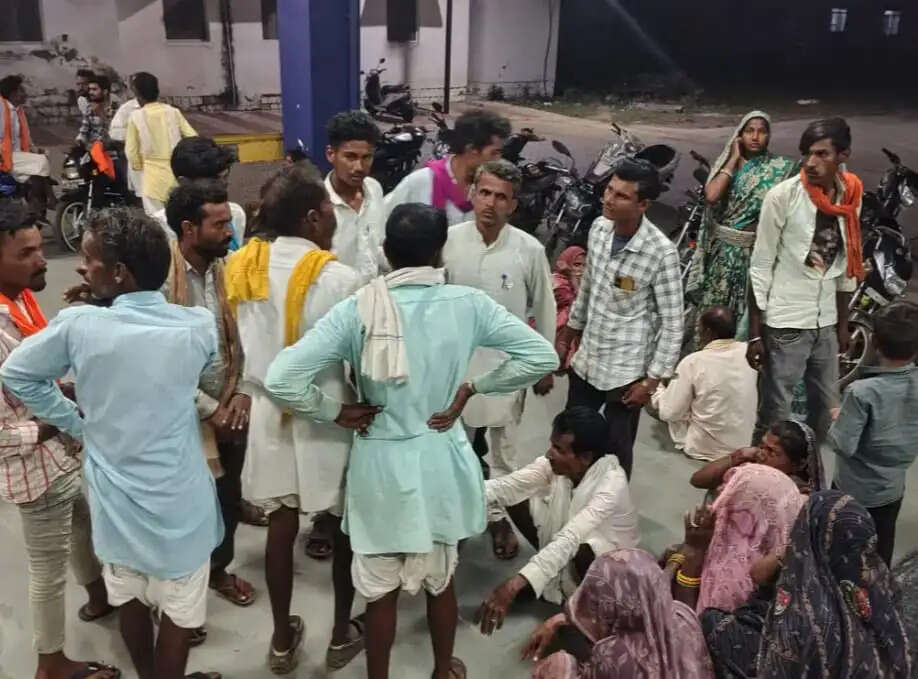 राजगढ़ः दो सड़क हादसों में एक की मौत, तीन घायल
