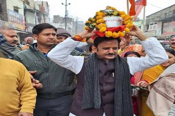 रीवाः राम मंदिर अक्षत कलश यात्रा में शामिल हुए उप मुख्यमंत्री शुक्ल