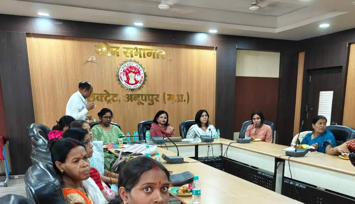 अनूपपुर: लाड़ली बहनों को मुख्यमंत्री ने जिले की 1.25 लाख बहनों के खाते में 18.24 करोड की राशि का किया अंतरण