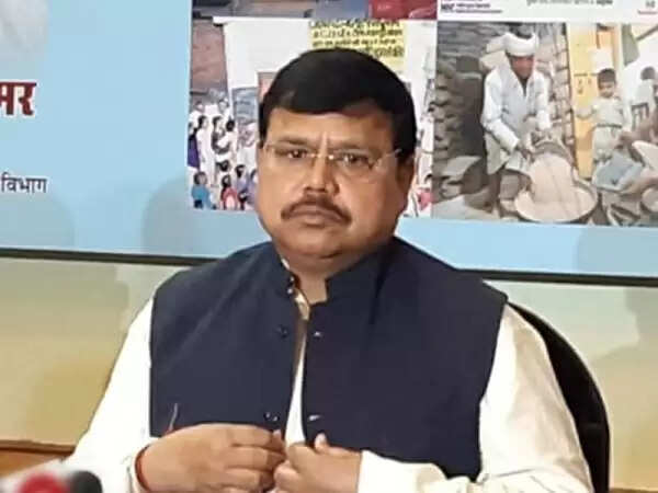 अंतर्राज्यीय ट्रांसमिशन लाइन में टॉवरों का मॉडिफिकेशन और शिफ्टिंग कार्य पूर्ण : ऊर्जा मंत्री तोमर