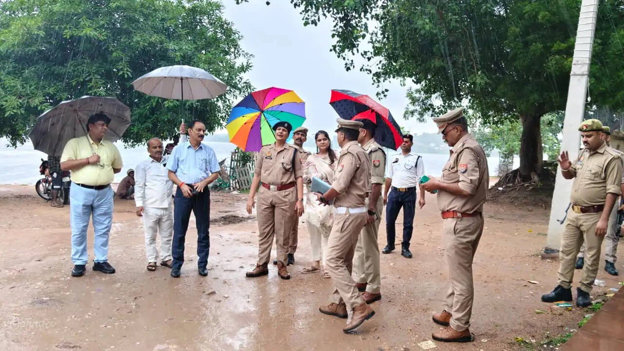महाेबा: ऐतिहासिक कजली मेला महोत्सव 29 अगस्त से , अफसराें ने किया स्थलीय निरीक्षण