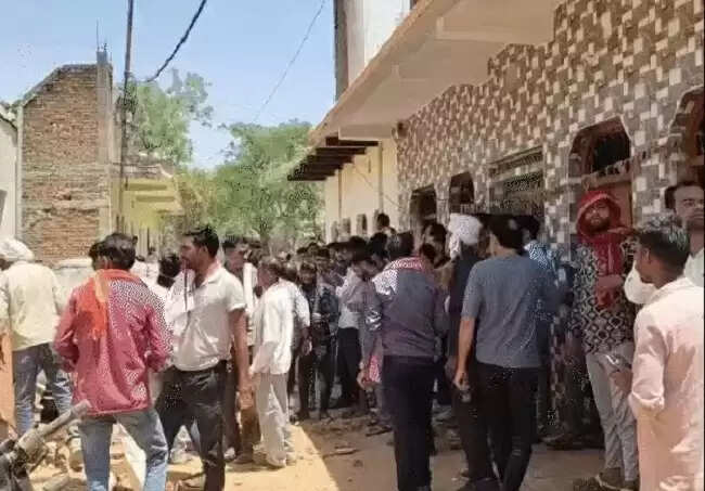 (अपडेट) मप्र के शिवपुरी में वायुसेना के विमान से गिरा भारी धातु का टुकड़ा, मकान की छत टूटी