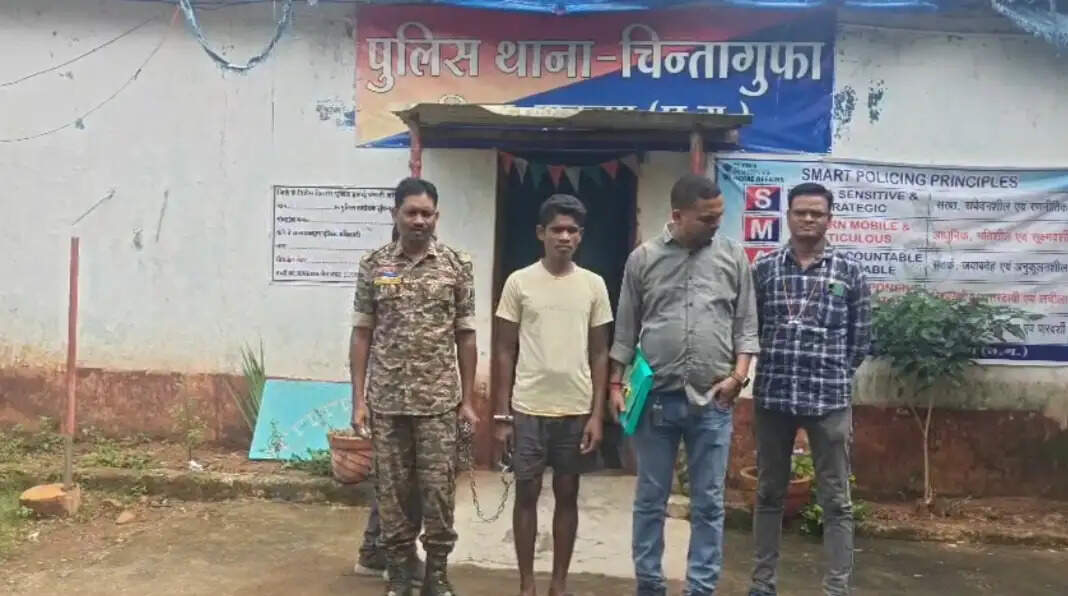 सुकमा : जमीनी विवाद में बड़े भाई की हत्या का आराेपित गिरफ्तार, हत्या में प्रयुक्त टंगिया बरामद