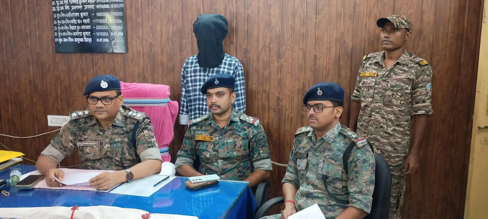 टीएसपीसी का कमांडर गिरफ्तार, देशी रायफल बरामद