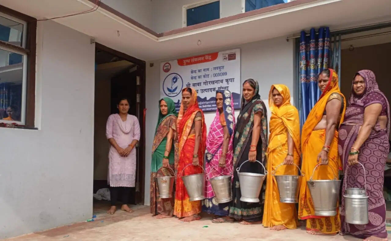 महिला सशक्तिकरण की मिसाल बनी श्री बाबा गोरखनाथ कृपा एमपीओ