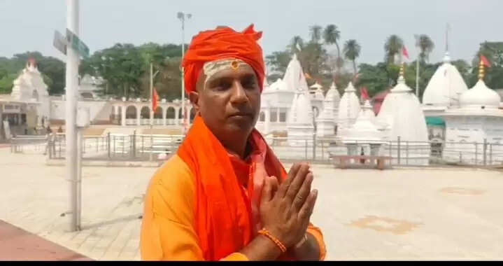 अनूपपुर: इन्दाैर के अमजद खान बने रामदास, अमरकंटक में महंत रामभूषण दास जी महाराज ने दी गुरु दीक्षा