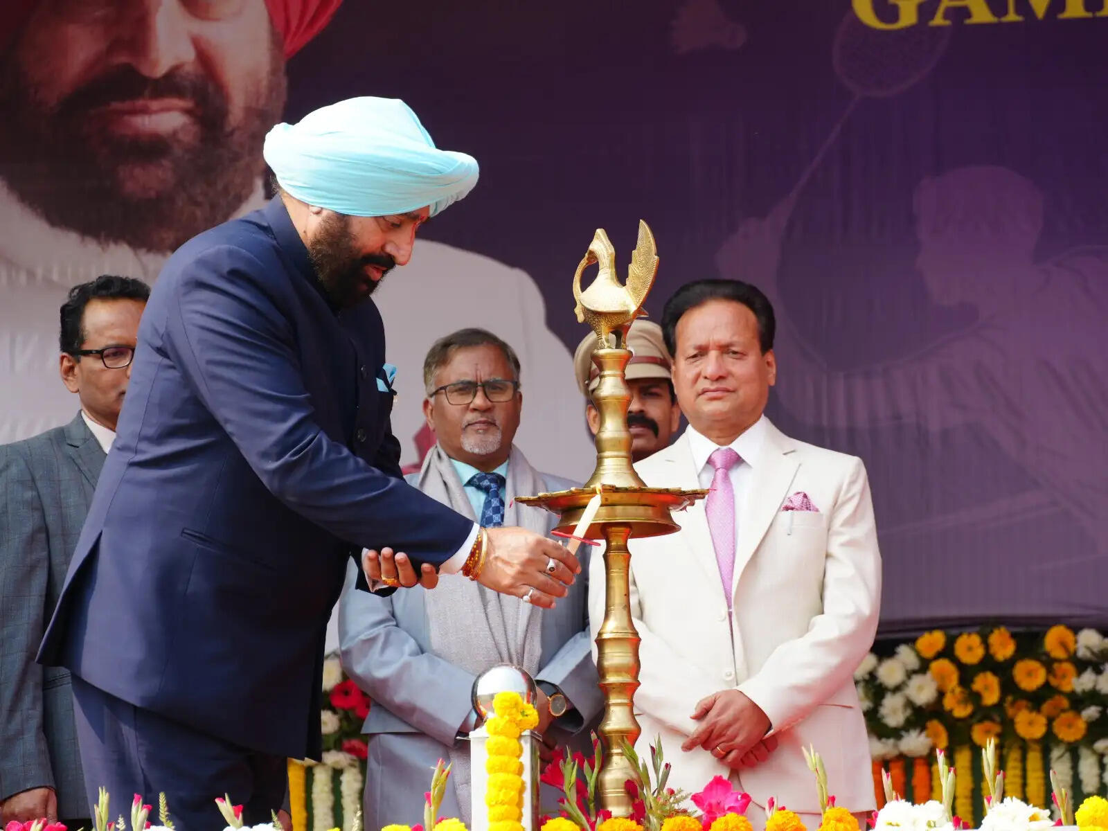 चार दिवसीय खेल प्रतियोगिता का राज्यपाल ने किया शुभारंभ