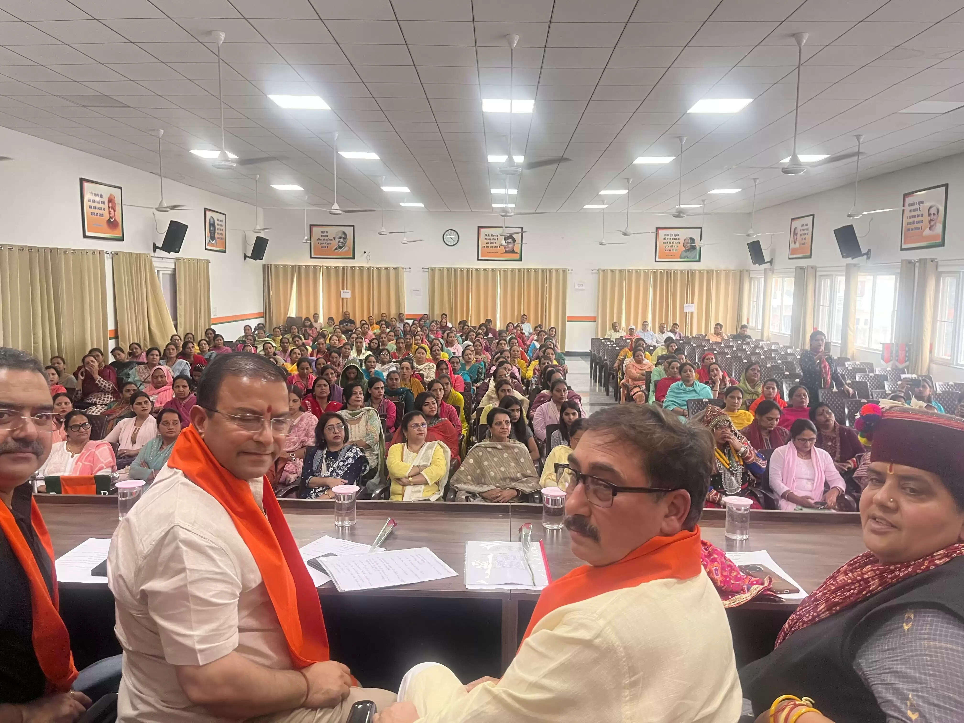 भाजपा जिला पालमपुर ने मनाई रानी अहिल्याबाई होलकर की 300वीं जयंती