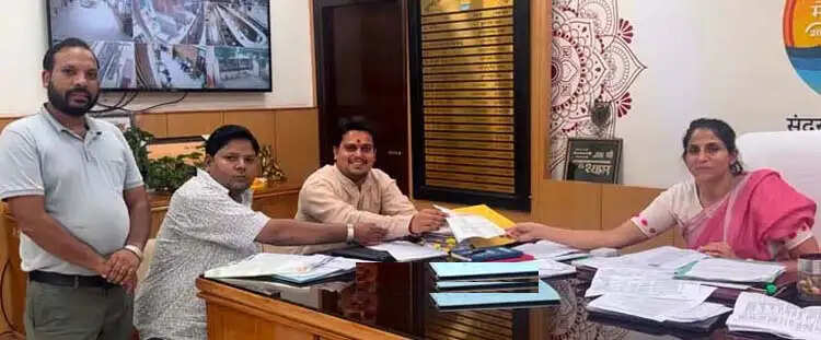 अमेरिकन आश्रम की भूमि पर अवैध कब्जे और निर्माण व ध्वस्तीकरण की मांग