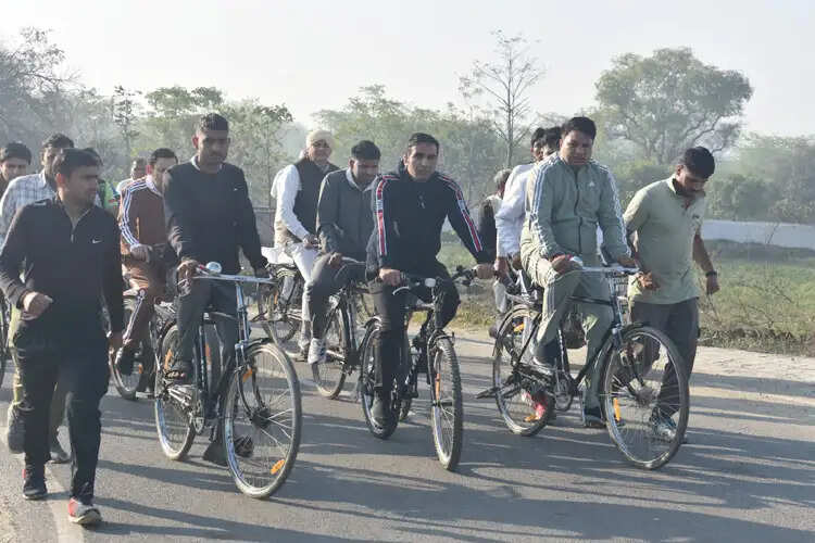 सोनीपत के डीसी ने गोहाना में किया रात्रि ठहराव,सुनी 177 शिकायतें