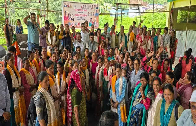 लखपति दीदी योजना से महिलाएं बन रही आत्मनिर्भर : विधायक शाह