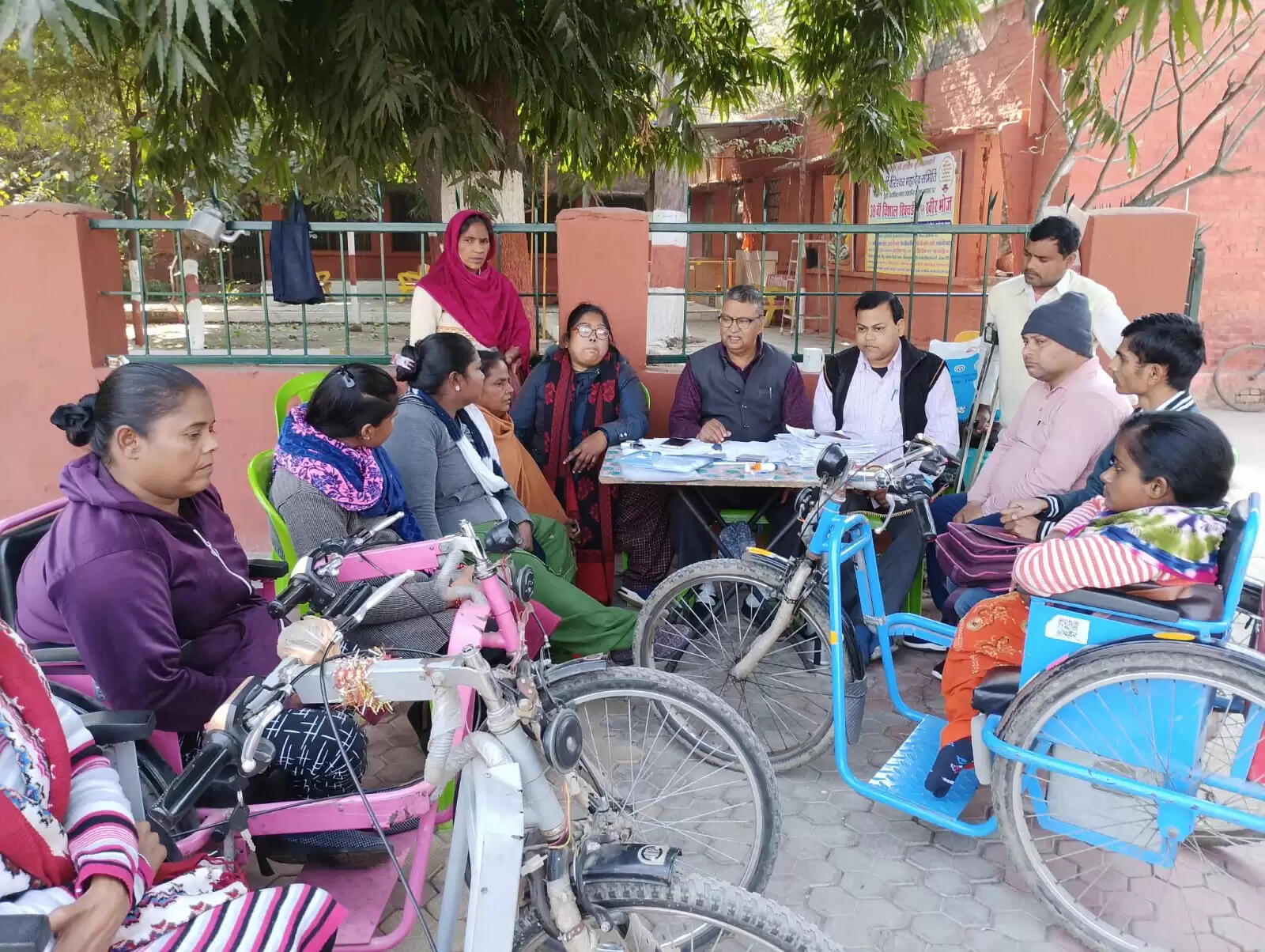 सरकार की अनदेखी और अधिकारियों की लापरवाही की भेंट चढ़ रहा है दिव्यांग: वीरेंद्र कुमार