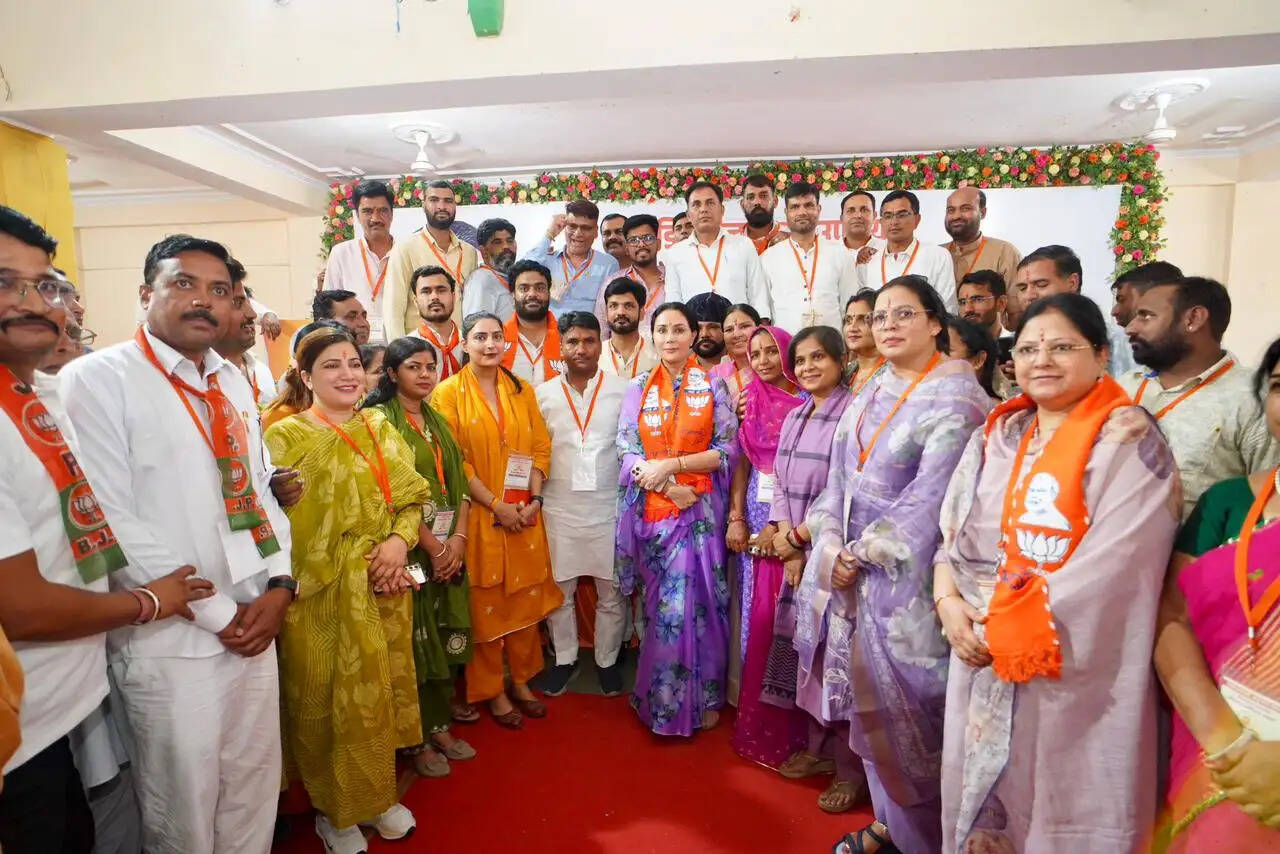 पदमपुरा प्रशिक्षण शिविर में दीया कुमारी का आह्वान: योजनाओं का लाभ अंतिम व्यक्ति तक पहुंचाएं