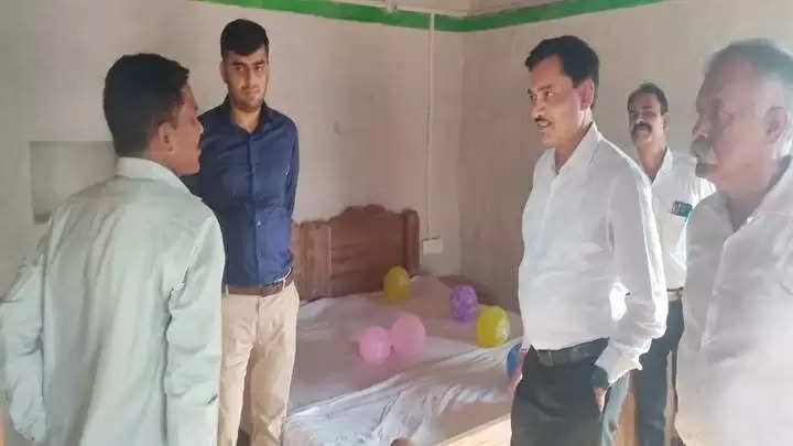 पर्यटन ग्राम सावरवानी को बनाया जाएगा मॉडल गांवः कलेक्टर