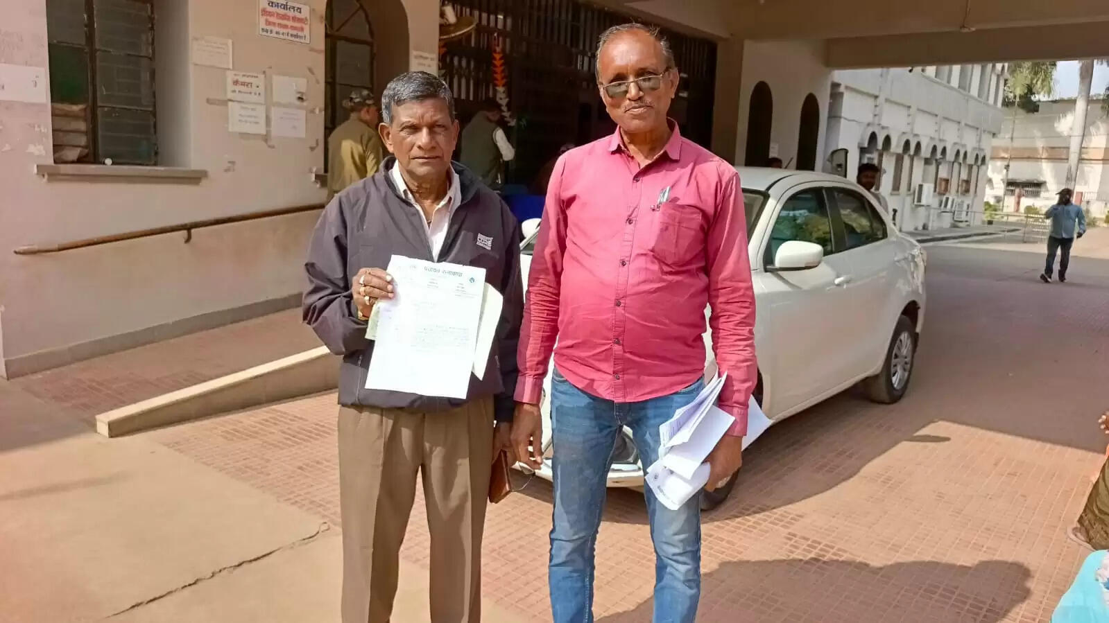 ग्राम रत्नाबांधा में मूलभूत सुविधा का अभाव, नाली निर्माण की मांग