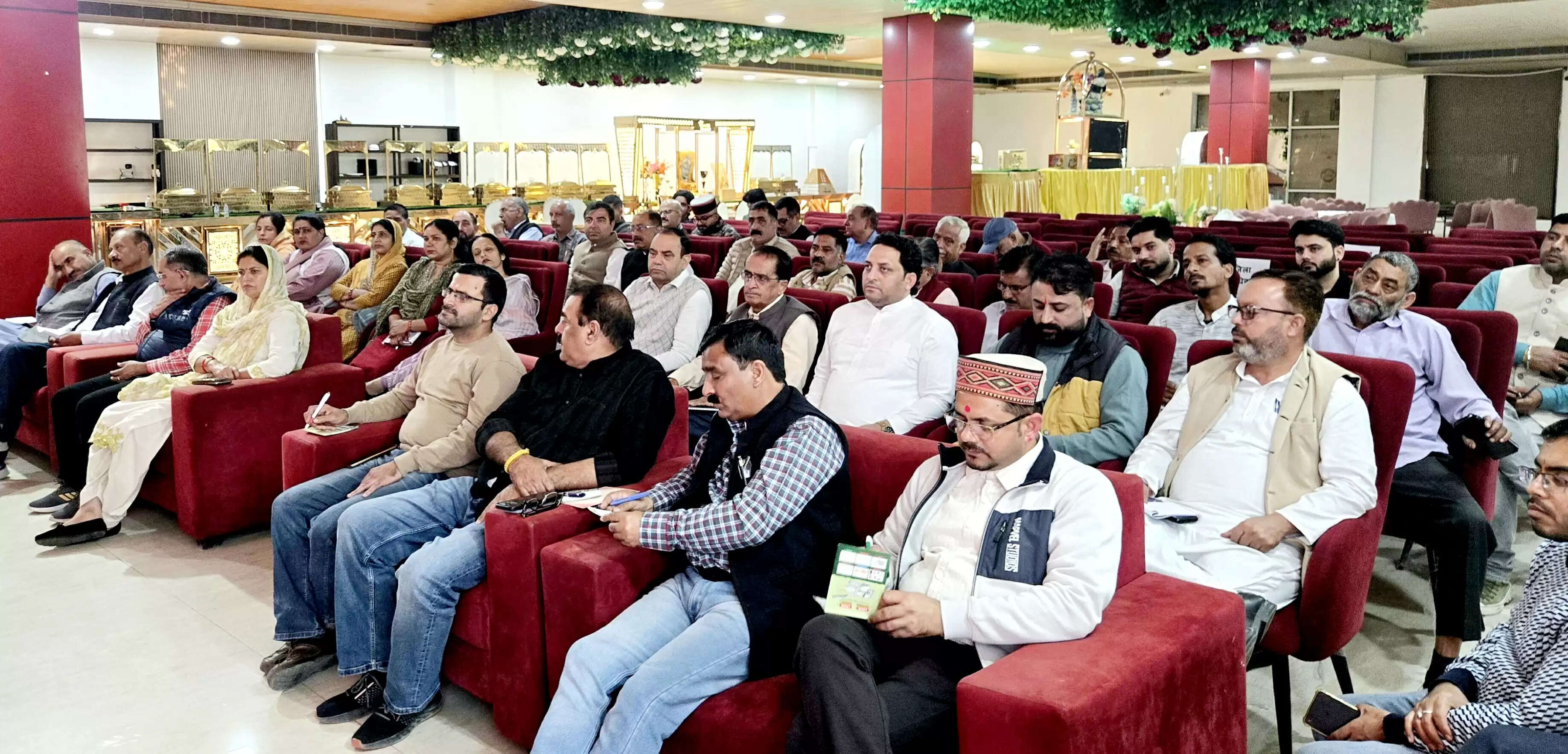 जिला भाजपा की संगठनात्मक व परिचारक बैठक आयाेजित