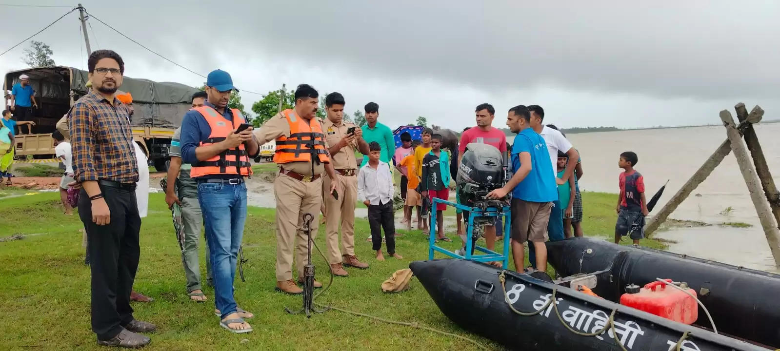 शारदा नदी का जलस्तर बढ़ा, एनडीआरएफ की टीम की गई तैनात