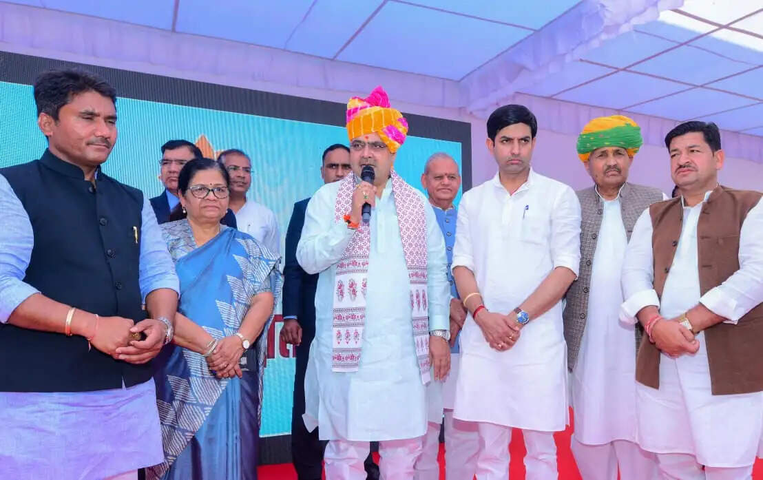 मुख्यमंत्री ने आमजन के साथ सुना मन की बात कार्यक्रम