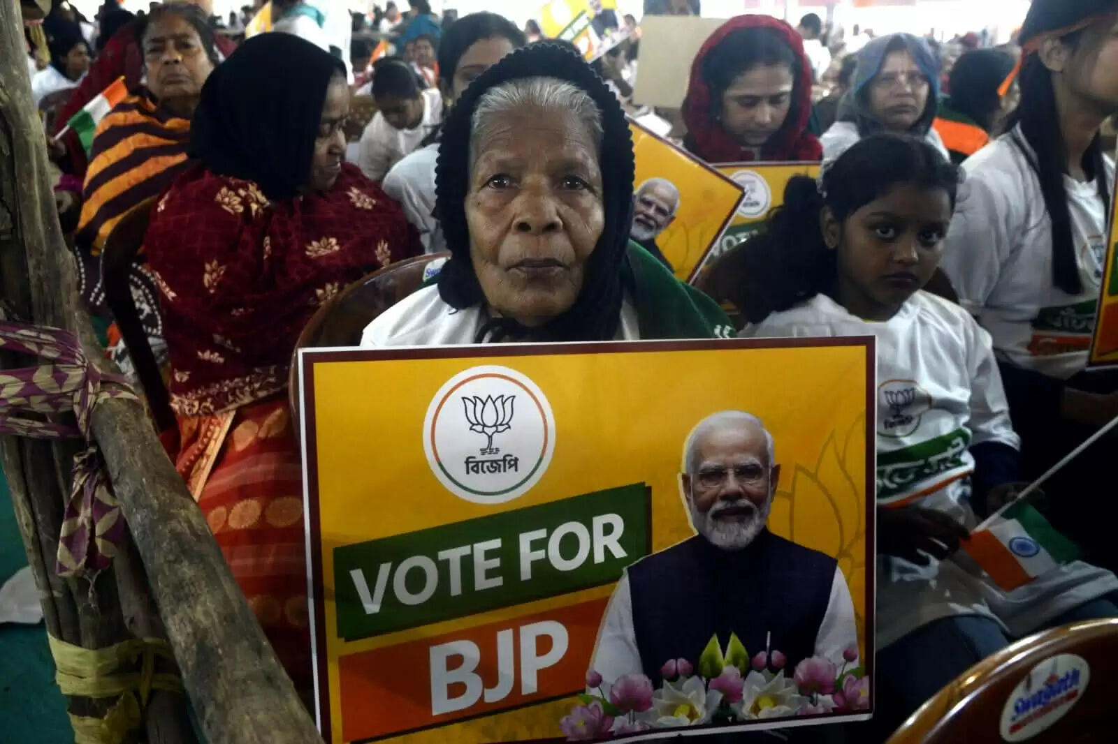 नदिया में कोहरे ने बिगाड़ा पीएम मोदी का कार्यक्रम, कोलकाता से दिया वर्चुअल संदेश