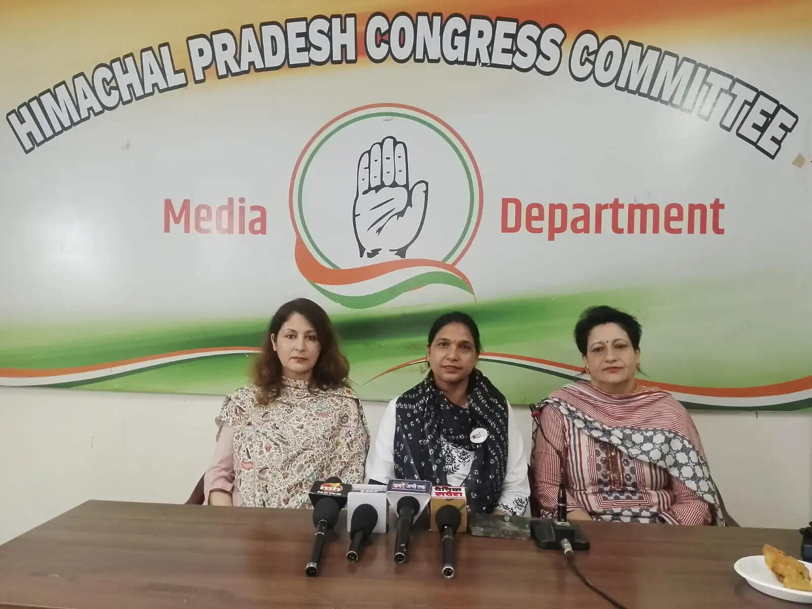 किशाऊ बांध समझौते पर महिला कांग्रेस ने मुख्यमंत्री को दिया श्रेय