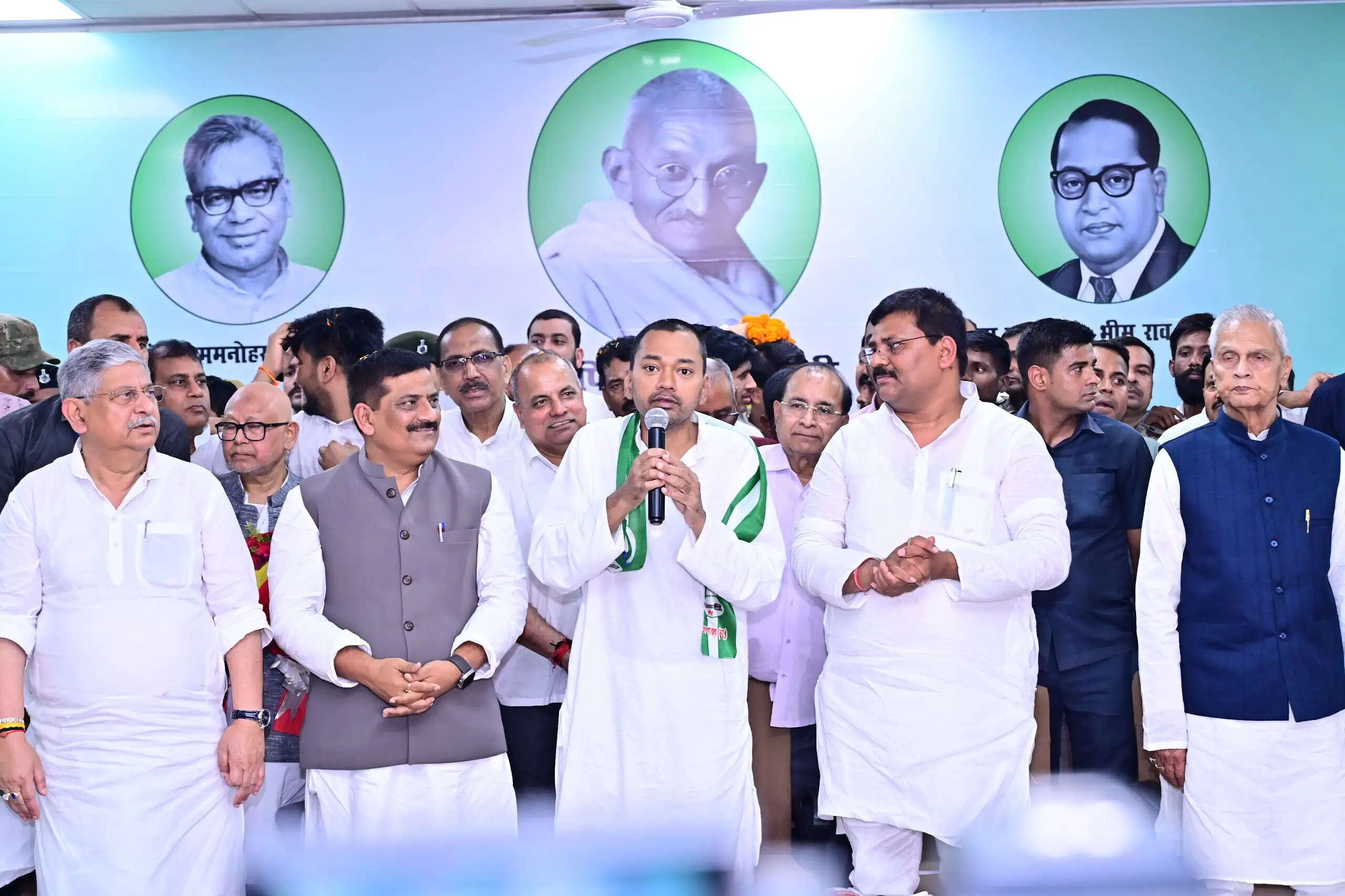 पिता के काम पर गर्व है, उनके मार्गदर्शन में जनकल्याण के लिए करूंगा काम : निशांत कुमार