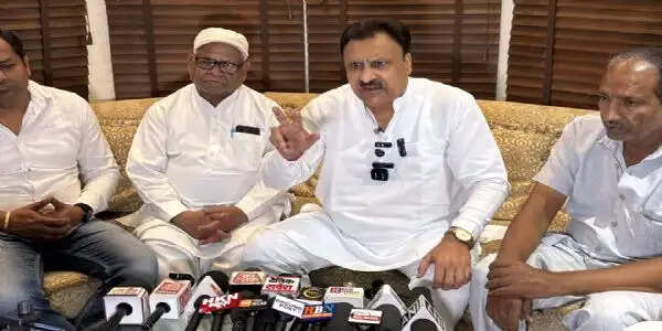 हिसार में व्यापारी व बेटे से मांगी पांच करोड़ की रंगदारी