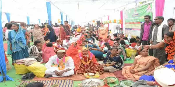 जांजगीर: मुख्यमंत्री कन्यादान योजना से जिले के 101 जोड़े शादी के पवित्र बंधन में बंधे