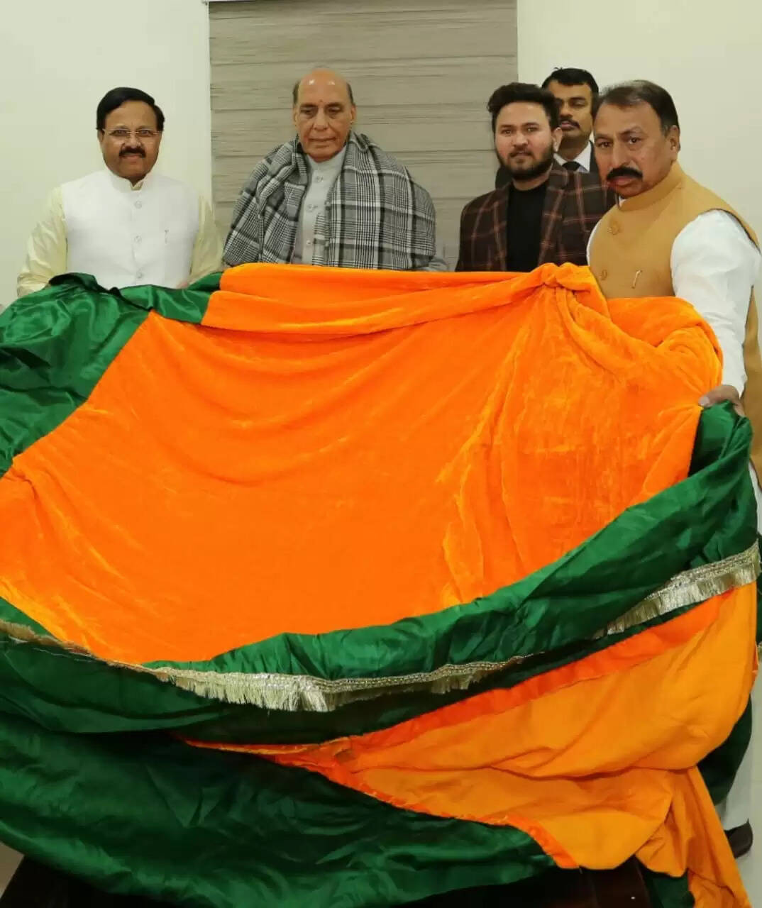 रक्षा मंत्री राजनाथ सिंह की चादर 23 दिसम्बर को होगी पेश