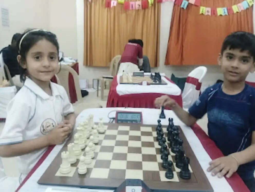 सागर की नन्हीं शतरंज प्रतिभा अमायरा खान का कमाल, 6 साल की उम्र में बनीं इंटरनेशनल रेटेड खिलाड़ी