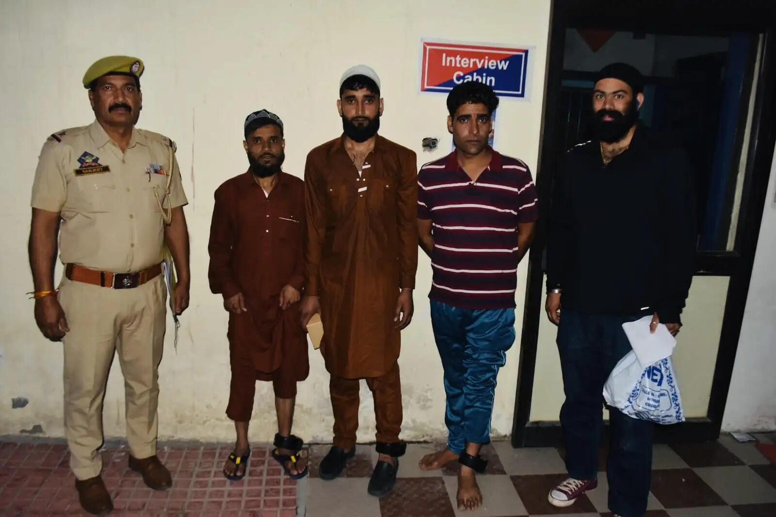 कठुआ पुलिस का हाईटेक एक्शन-जमानत पर छूटे आरोपियों के पैरों में जीपीएस एंकलेट, हर कदम पर रहेगी नजर