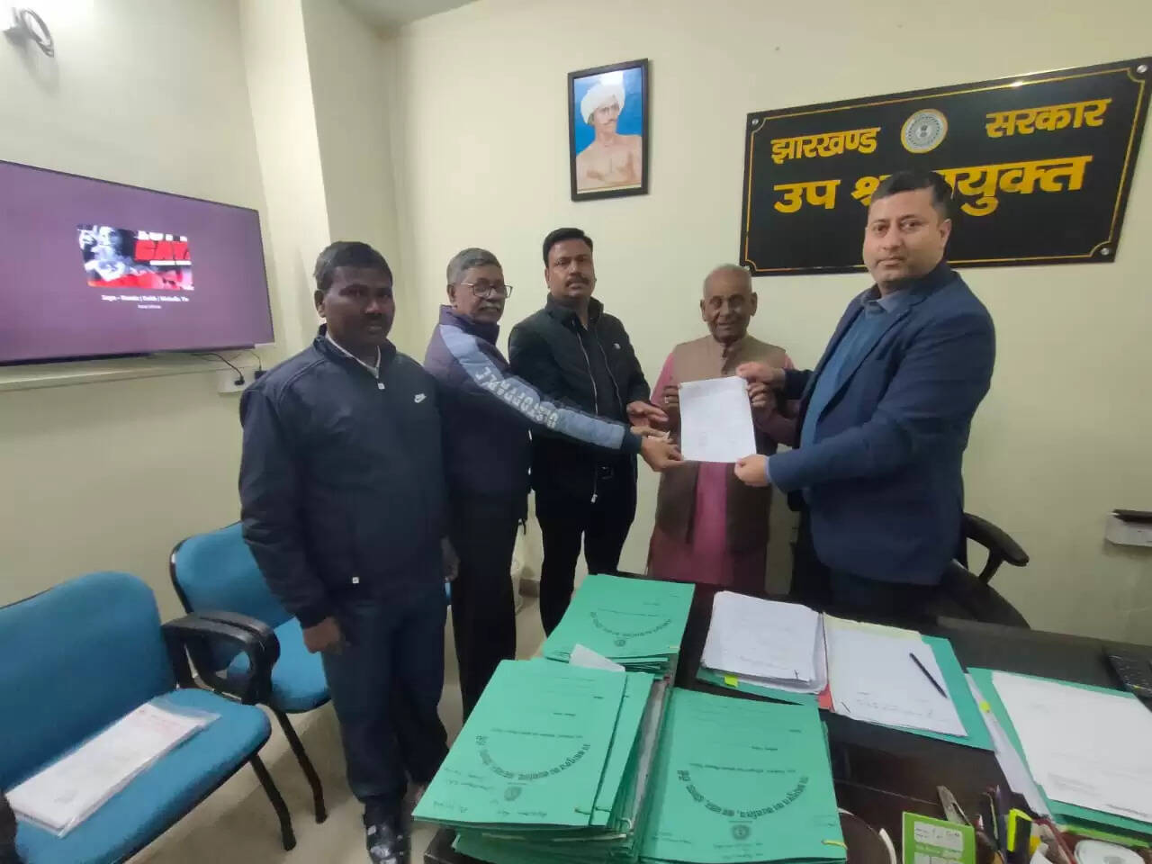 नगर निगम के मजदूरों के बोनस भुगतान को लेकर हुआ समझौता