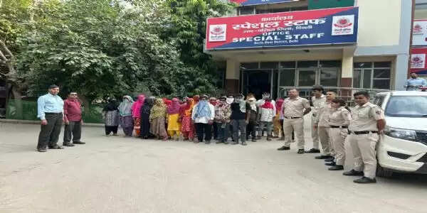 वज़ीरपुर और आजादपुर मंडी क्षेत्र से 66 अवैध बांग्लादेशी नागरिक गिरफ्तार