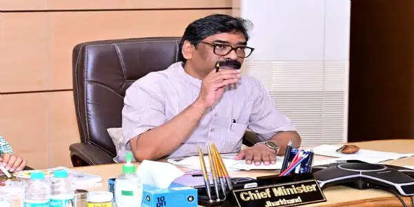 मुख्यमंत्री साेरेन ने 72वें राष्ट्रीय फिल्म पुरस्कार मिलने की घोषणा पर रवि राज मुर्मू को दी बधाई
