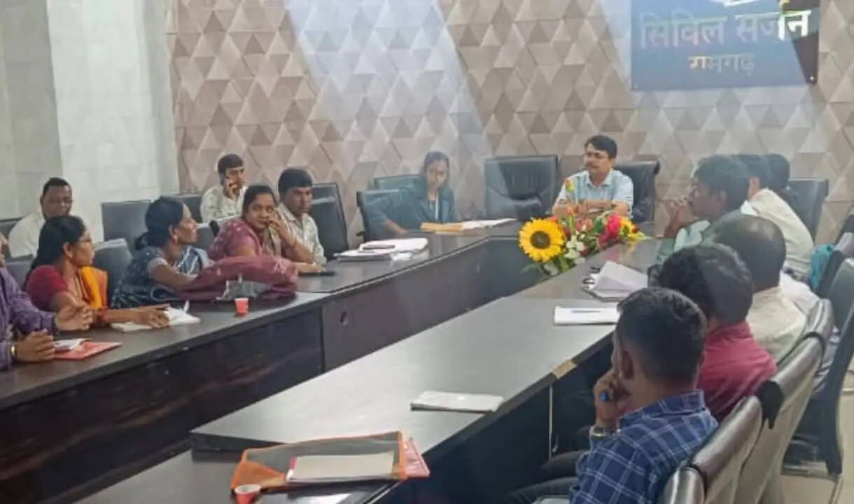 स्वास्थ्य संकेतकों में सुधार और फॉगिंग-लार्वा होगा नष्ट : डॉ स्वराज