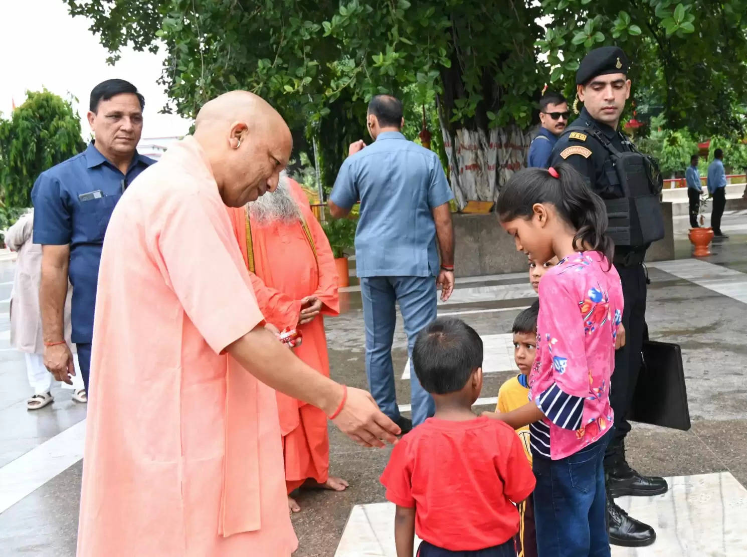 संवेदनशीलता व शीघ्रता से करें जन समस्याओं का निस्तारण, लापरवाही अक्षम्य : मुख्यमंत्री