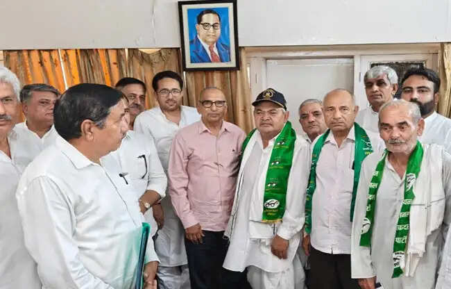सोनीपत: सरकारी शिक्षा व्यवस्था मजबूत कर शिक्षा बचाए सरकार: प्रो. संपत सिंह