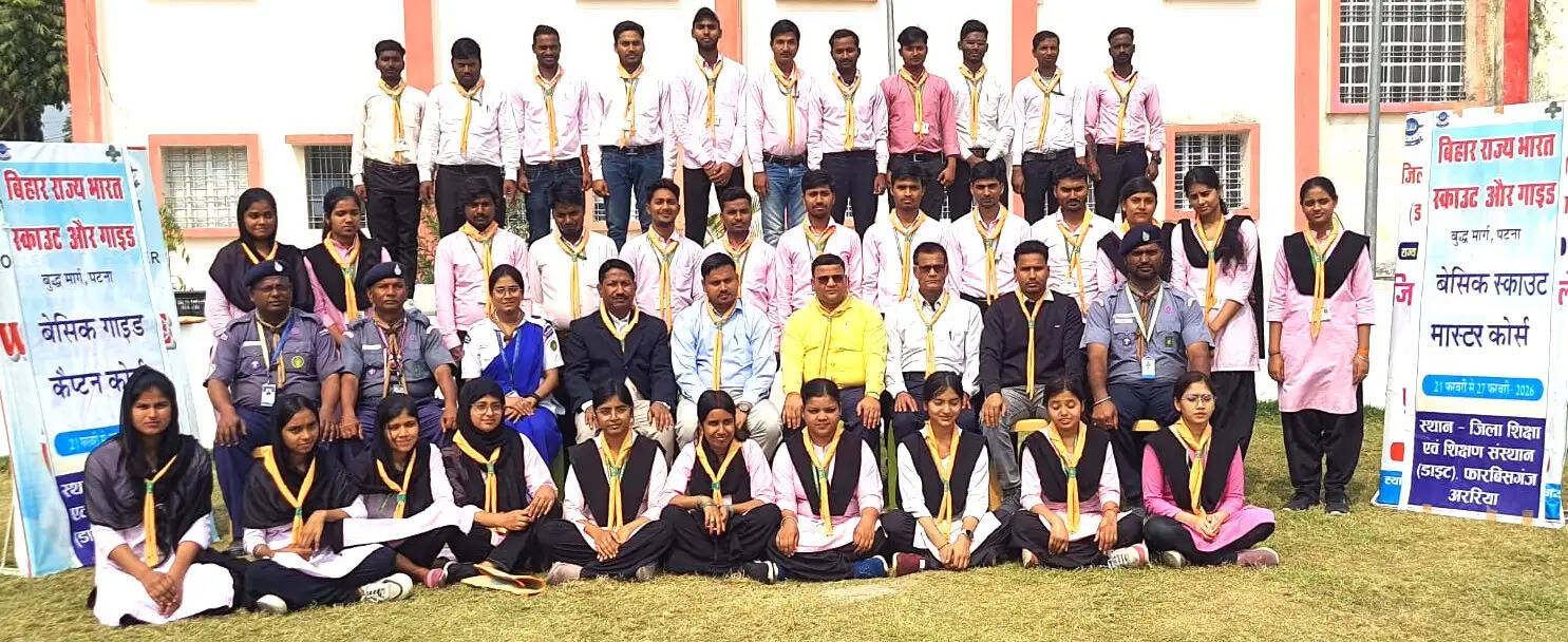 डाइट में आठ दिवसीय स्काउट मास्टर गाइड कैप्टन प्रशिक्षण का समारोहपूर्वक हुआ समापन