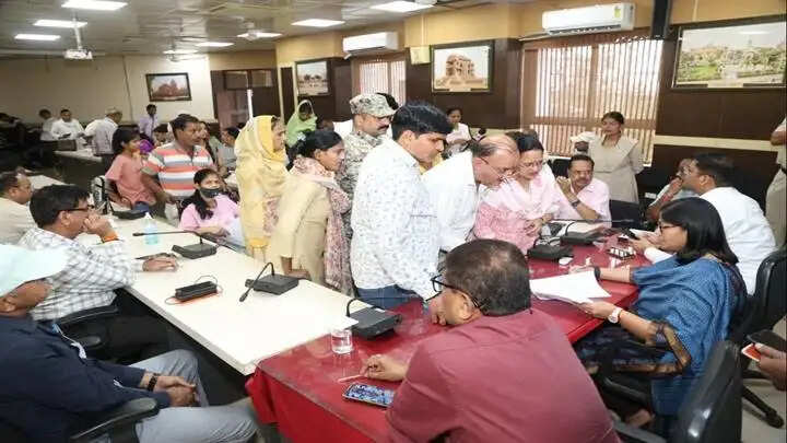 ग्वालियरः जन-सुनवाई बनी सहारा, दिव्यांग प्रीति को मिली आजीविका की राह
