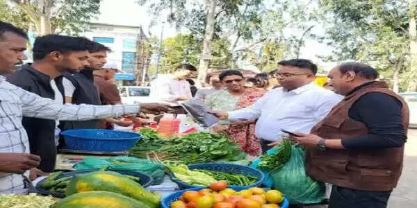 ग्वालियरः शहरवासियों के लिए आज भी कृषि कार्यालय परिसर में लगेगी जैविक हाट