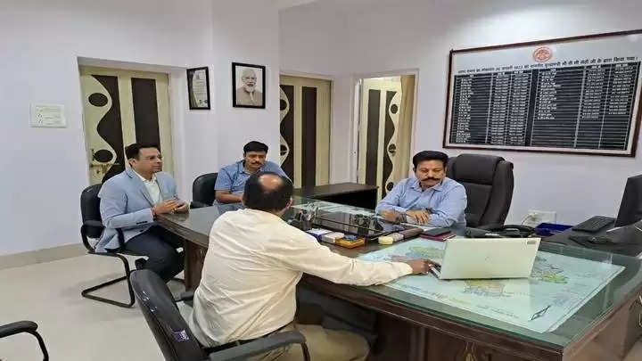 निवेश की संभावनाओं और रोजगार के नए द्वार खोलेगा रीजनल इंडस्ट्रियल कांक्लेव: डॉ. रावत