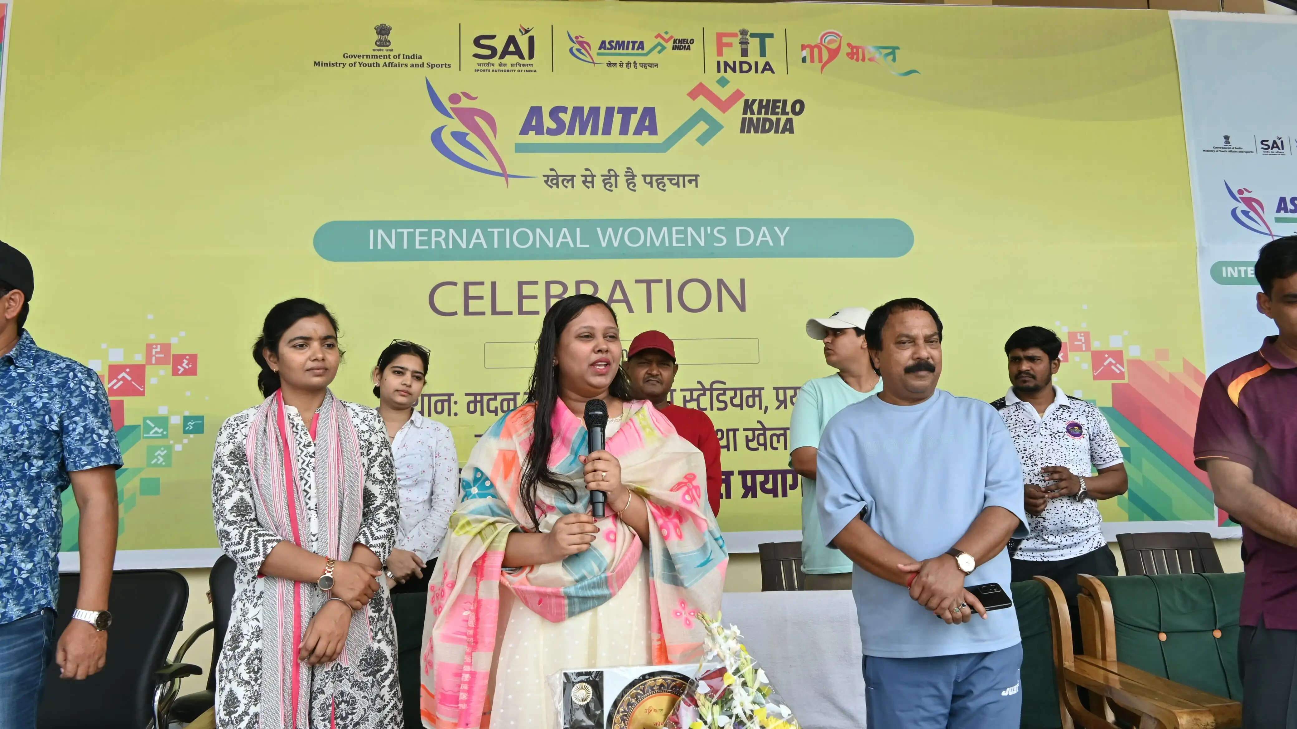 महिलाओं के सामने होती हैं अधिक चुनौतियां, सफलता के लिए दोगुनी ताकत से करें मेहनत : हर्षिका सिंह