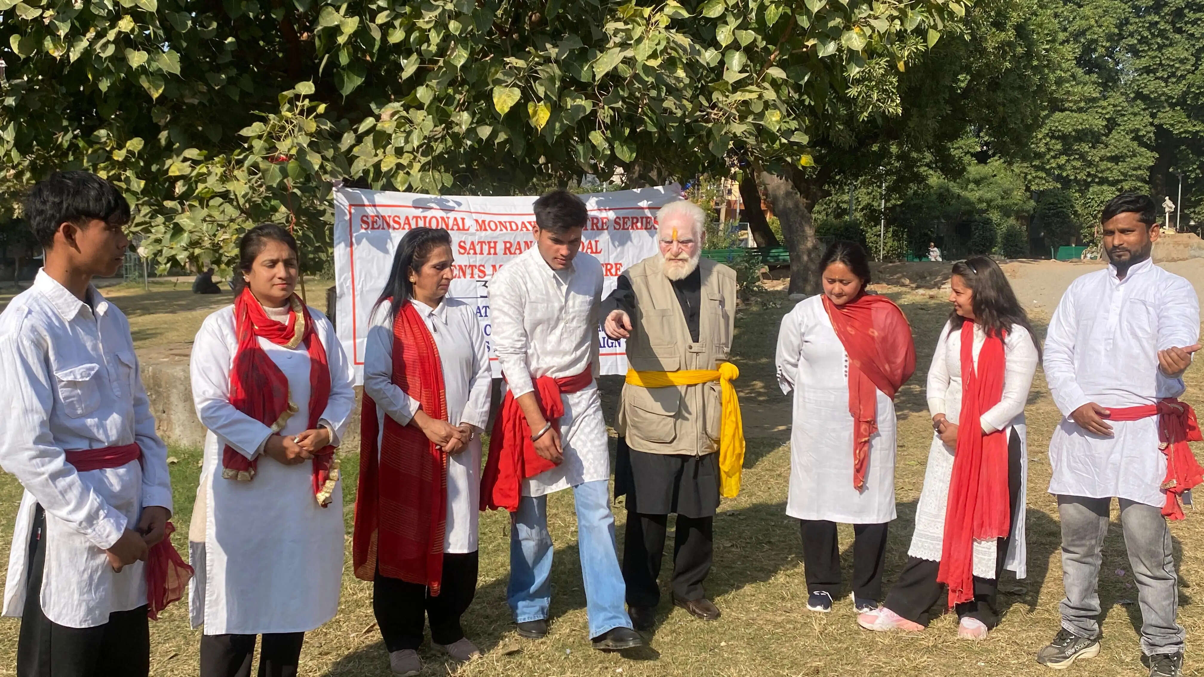 एक साथ रंग मंडल ने प्रस्तुत किया 521वां मंडे थिएटर, नशा मुक्ति का दिया सशक्त संदेश