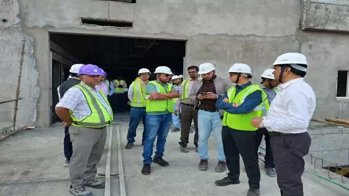 मप्रः मेट्रो रेल कॉर्पोरेशन के एमडी ने किया इंदौर मेट्रो परियोजना एवं गांधी नगर डिपो क्षेत्र का निरीक्षण