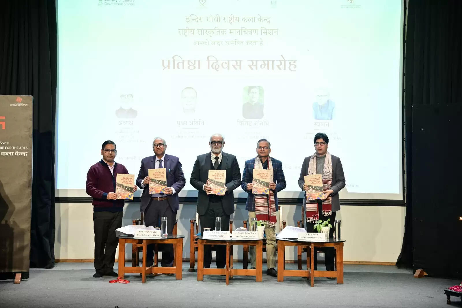 गांवों को बचाकर रखना बड़ा सांस्कृतिक जागरण है : डॉ. सच्चिदानंद जोशी