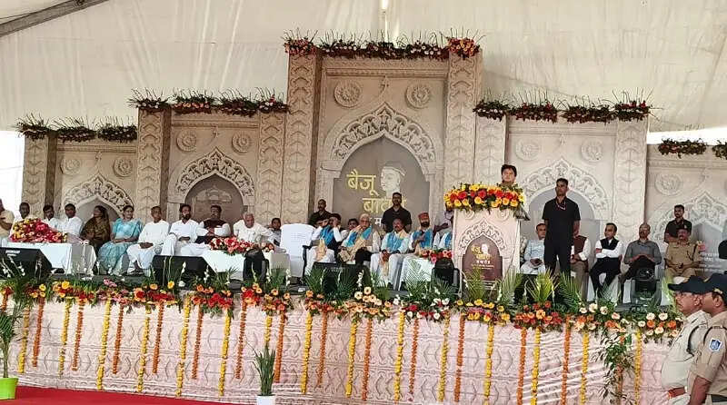 संस्कृति और पर्यटन की नई पहचान गढ़ रहा है ऐतिहासिक नगर चंदेरी : ज्योतिरादित्य सिंधिया